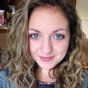 Meet your Posher, Alexandra